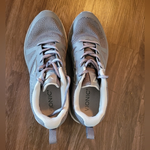 Vionic Women's Gray Athletic Lace-Up running Sneakers Size 7.5 - Picture 4 of 7